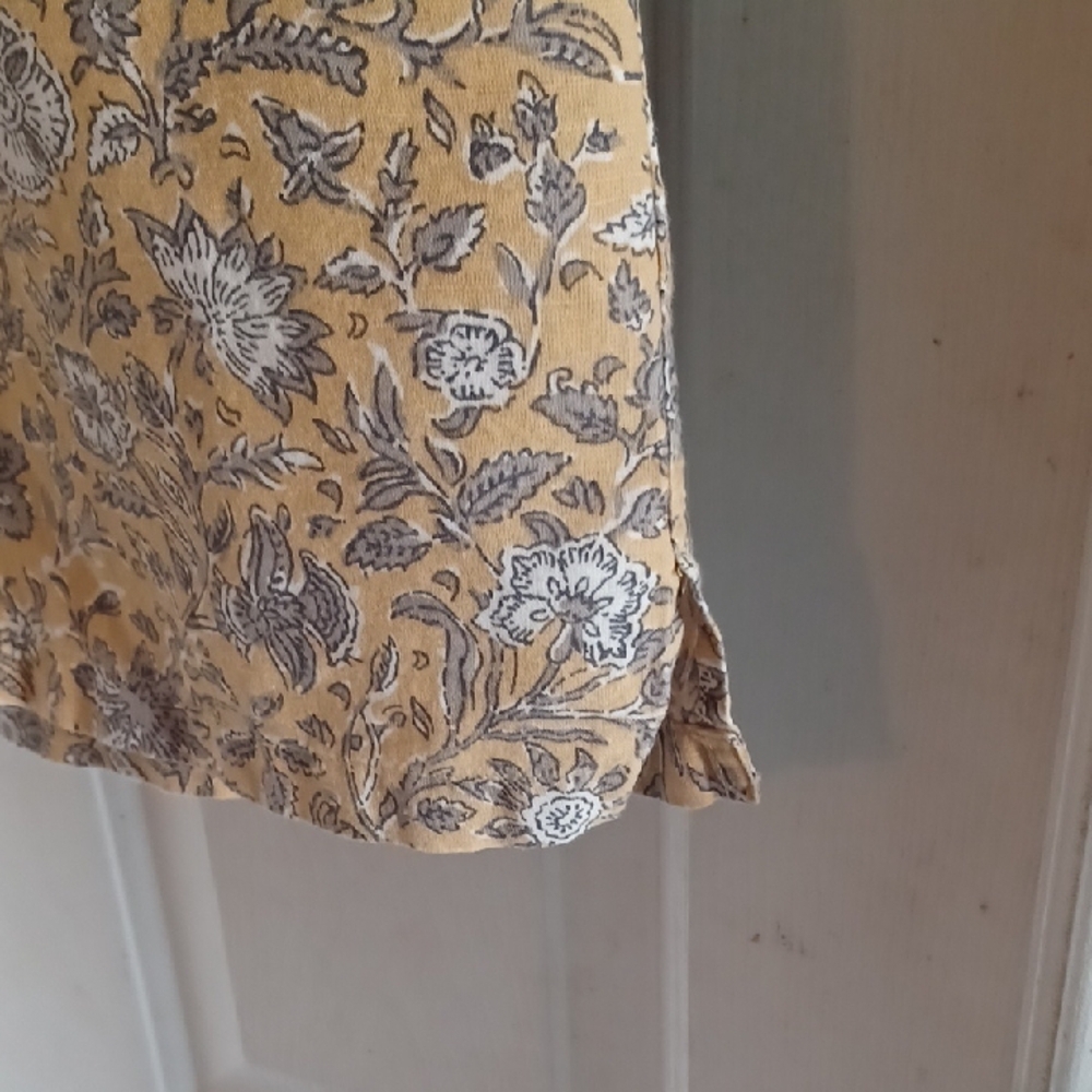 Abercrombie & Fitch Mustard Yellow Short-Sleeve Floral Button-Down Shirt, L - Picture 4 of 6